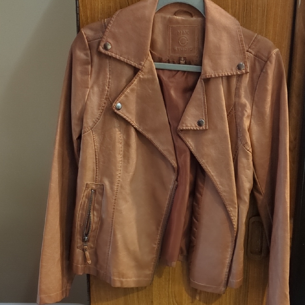 Max Studio Women's Brown Leather Jacket